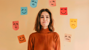 Inteligência emocional: o que é, como desenvolver e por que é essencial no trabalho